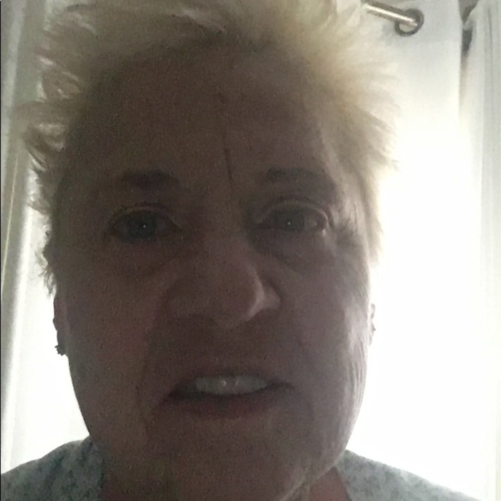 Meet your Posher, Joann